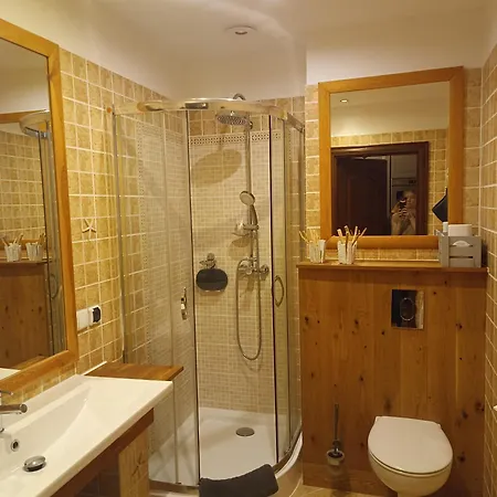 Apartment Apartament L D Spa